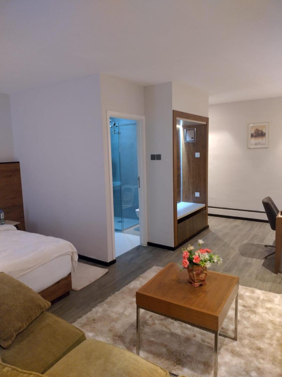D2W Residency Suites Syokimau Exterior photo